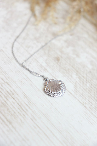 Clam shell necklace (Silver)