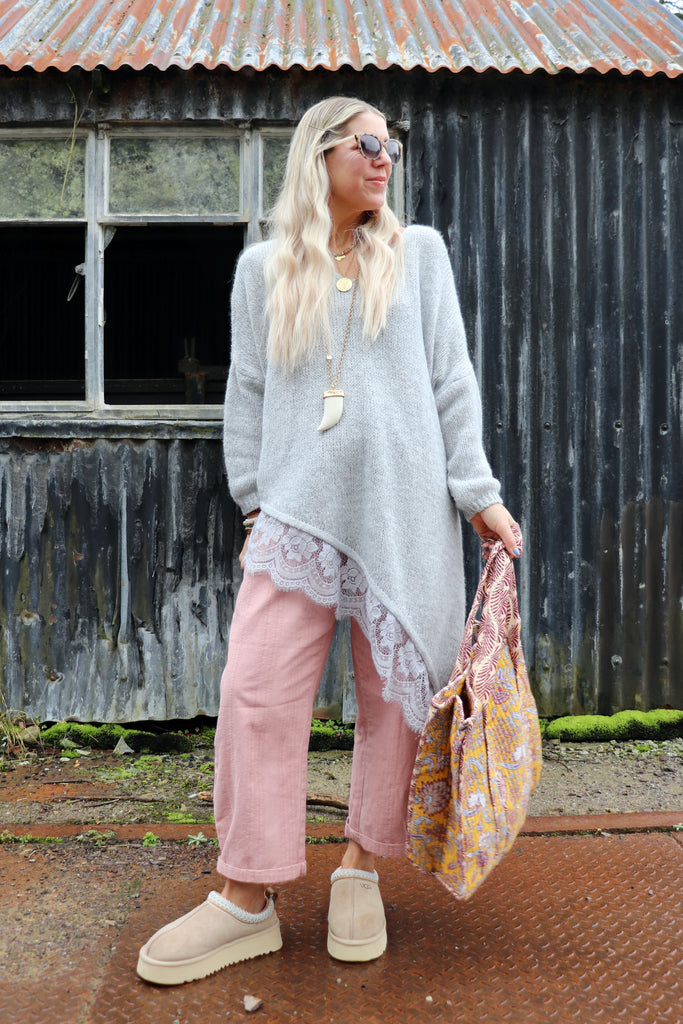 Asymmetrical lace trim long jumper