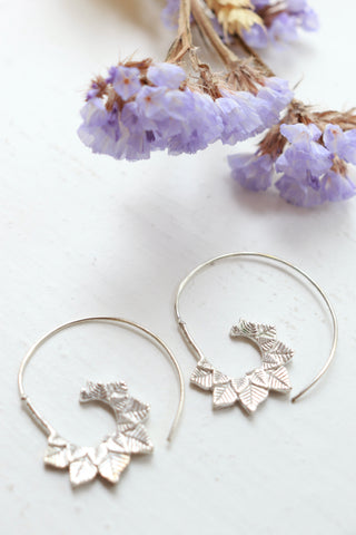 Lotus spiral hoops ( Silver)