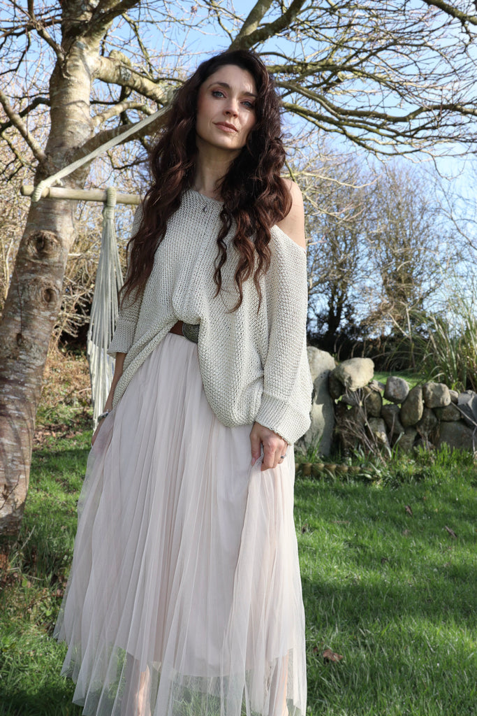 Knit jumper and tulle dress set (Beige)