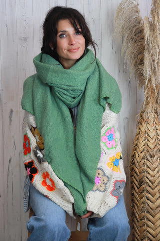 Soft knit scarf (Sage green)