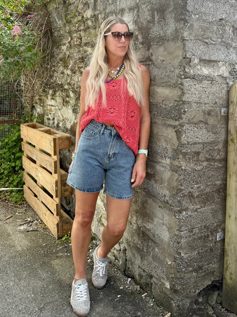 Boyfriend denim shorts (90's washed )