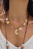 Crescent moon necklace (Gold)