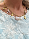 Pink clam shell necklace