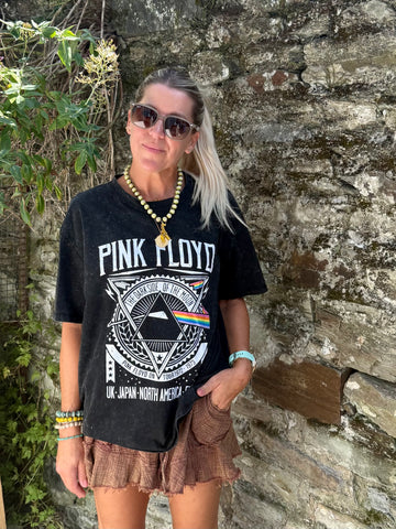 Pink floyd graphic tee